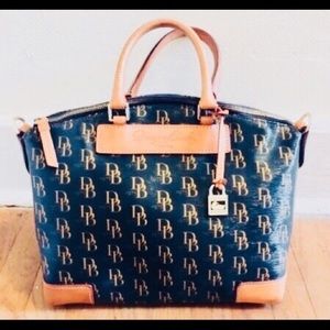 Dooney and bourke handbag